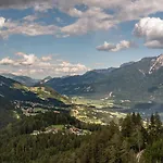 Landhof Unterkreuter *