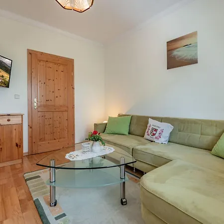 Landhof Unterkreuter Daire *