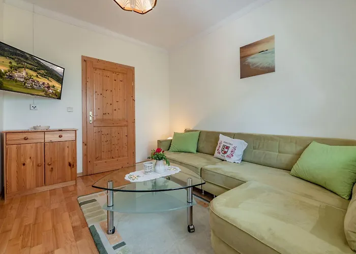 Landhof Unterkreuter Apartament *